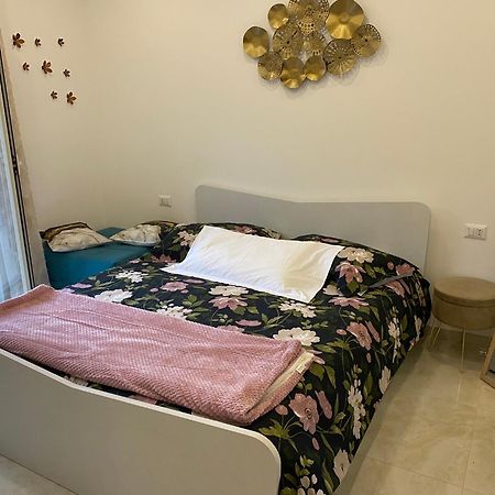 La Ginestra Hotell Giardini Naxos Exteriör bild