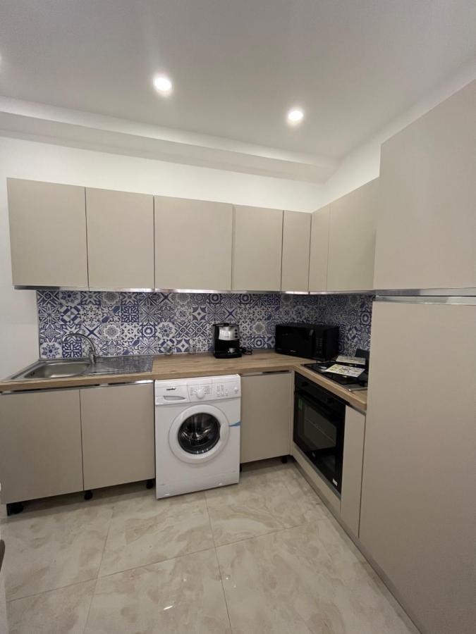 La Ginestra Hotell Giardini Naxos Exteriör bild