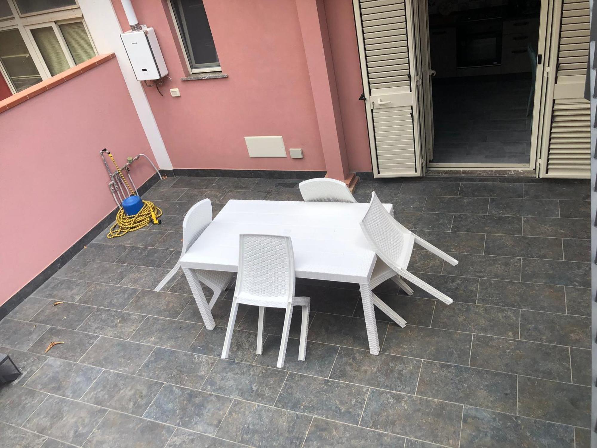 La Ginestra Hotell Giardini Naxos Exteriör bild