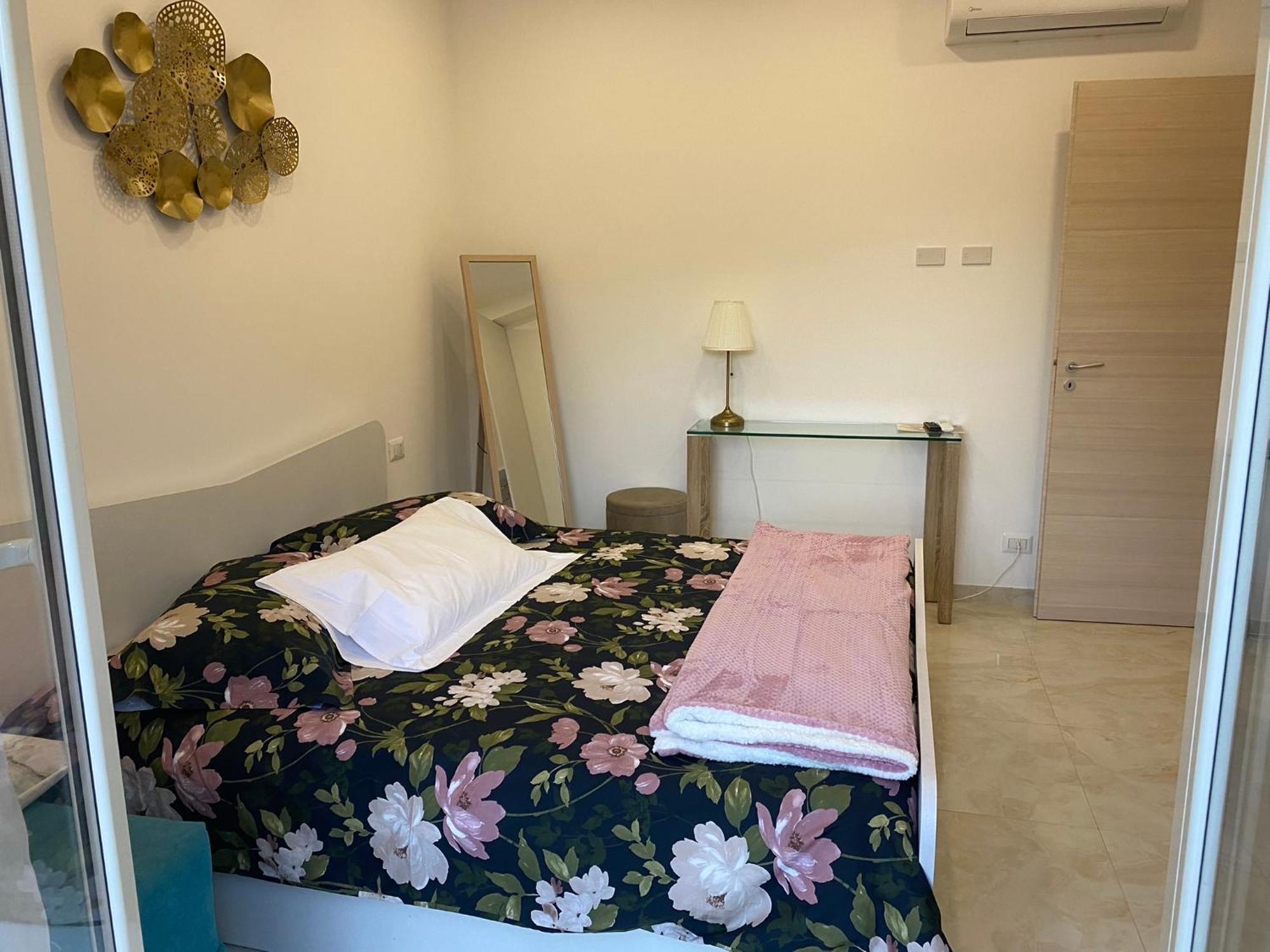 La Ginestra Hotell Giardini Naxos Exteriör bild